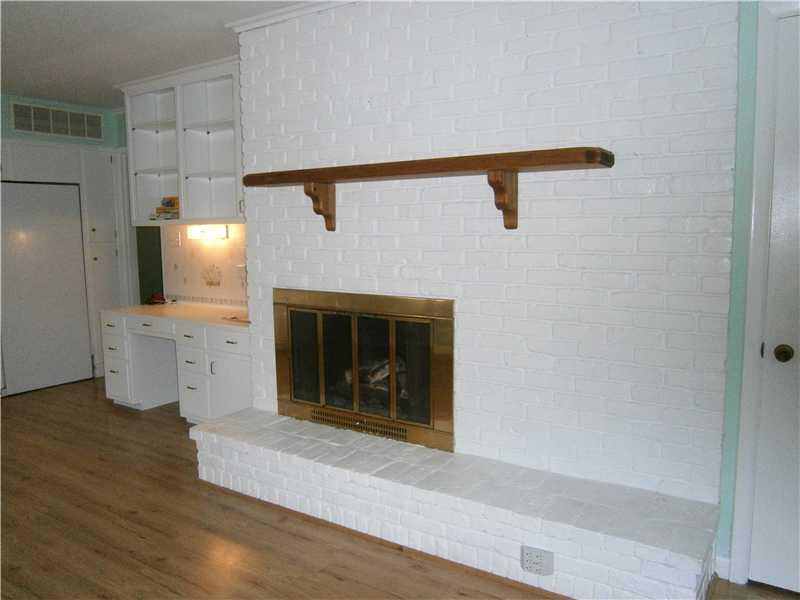 6245 Breamore Road Indianapolis, IN 46220 - Photo 7 of 22 Gallery Image 7