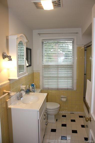 1024 Audubon Road Grosse Pointe, MI 48230 - Photo 18 of 31 1024A7c.jpg