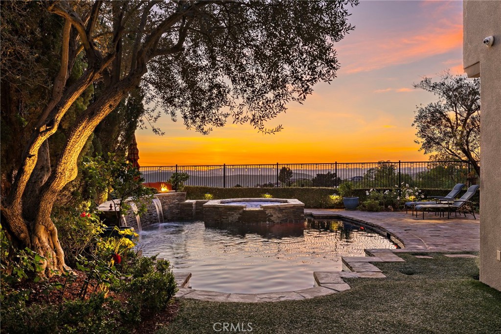 2 Galaxy Isle Ladera Ranch, CA 92694 - Photo 4 of 69