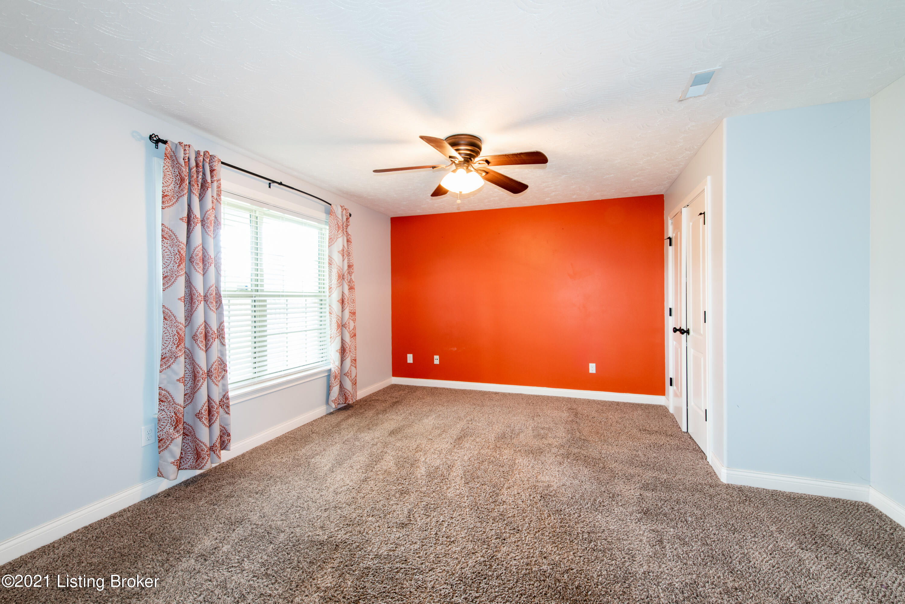 10105 Reeseman Drive Louisville, KY 40291 - Photo 39 of 52 4008