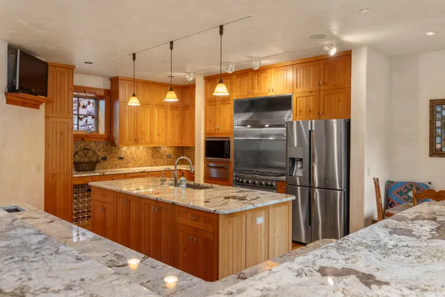 $21,500,000 | 21 Royer Lane, Telluride, CO 81435