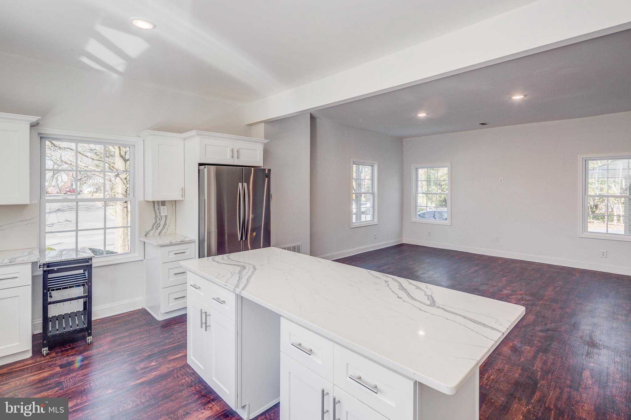 105 Sharrowvale Road Cherry Hill, NJ 08034 - Photo 6 of 23