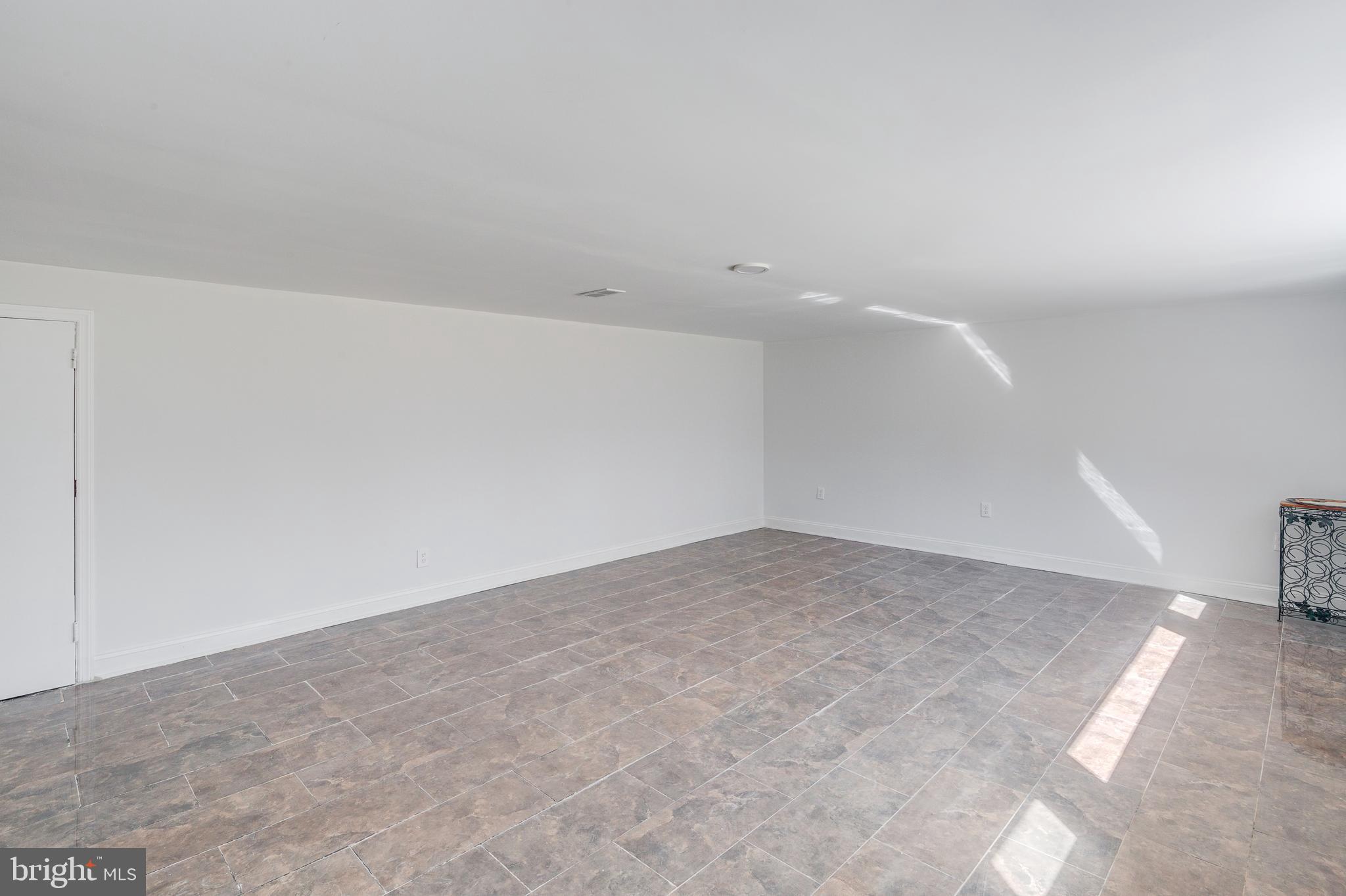 105 Sharrowvale Road Cherry Hill, NJ 08034 - Photo 10 of 23