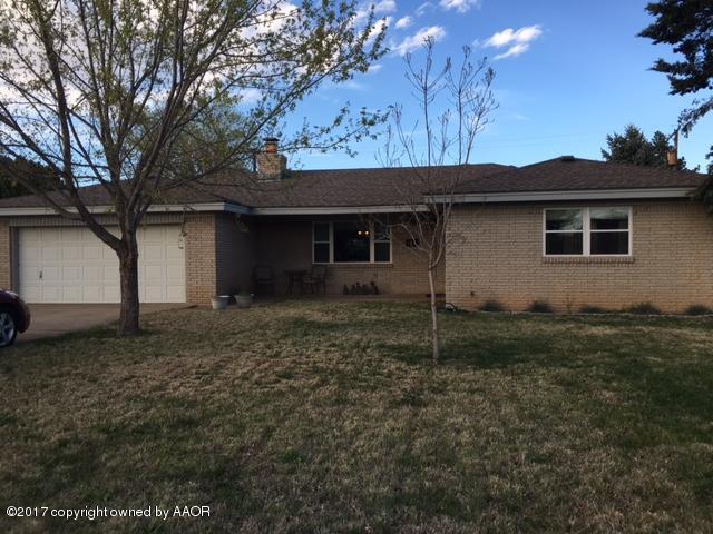 2824 John Drive Amarillo, TX 79110 - Photo 1 of 14 IMG_3520front