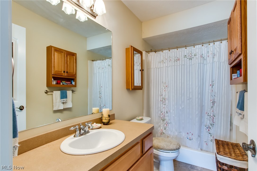 772 Rivers Edge Lane Painesville, OH 44077 - Photo 12 of 17 Gallery Image 12
