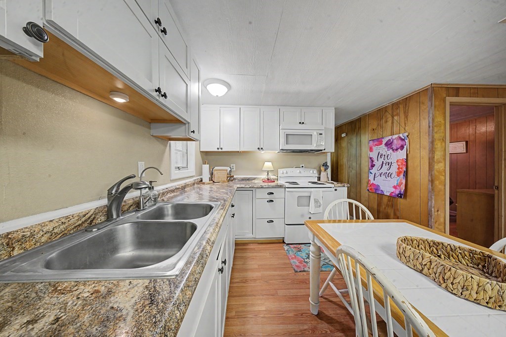 212 Winding Way Broaddus, TX 75929 - Photo 19 of 26