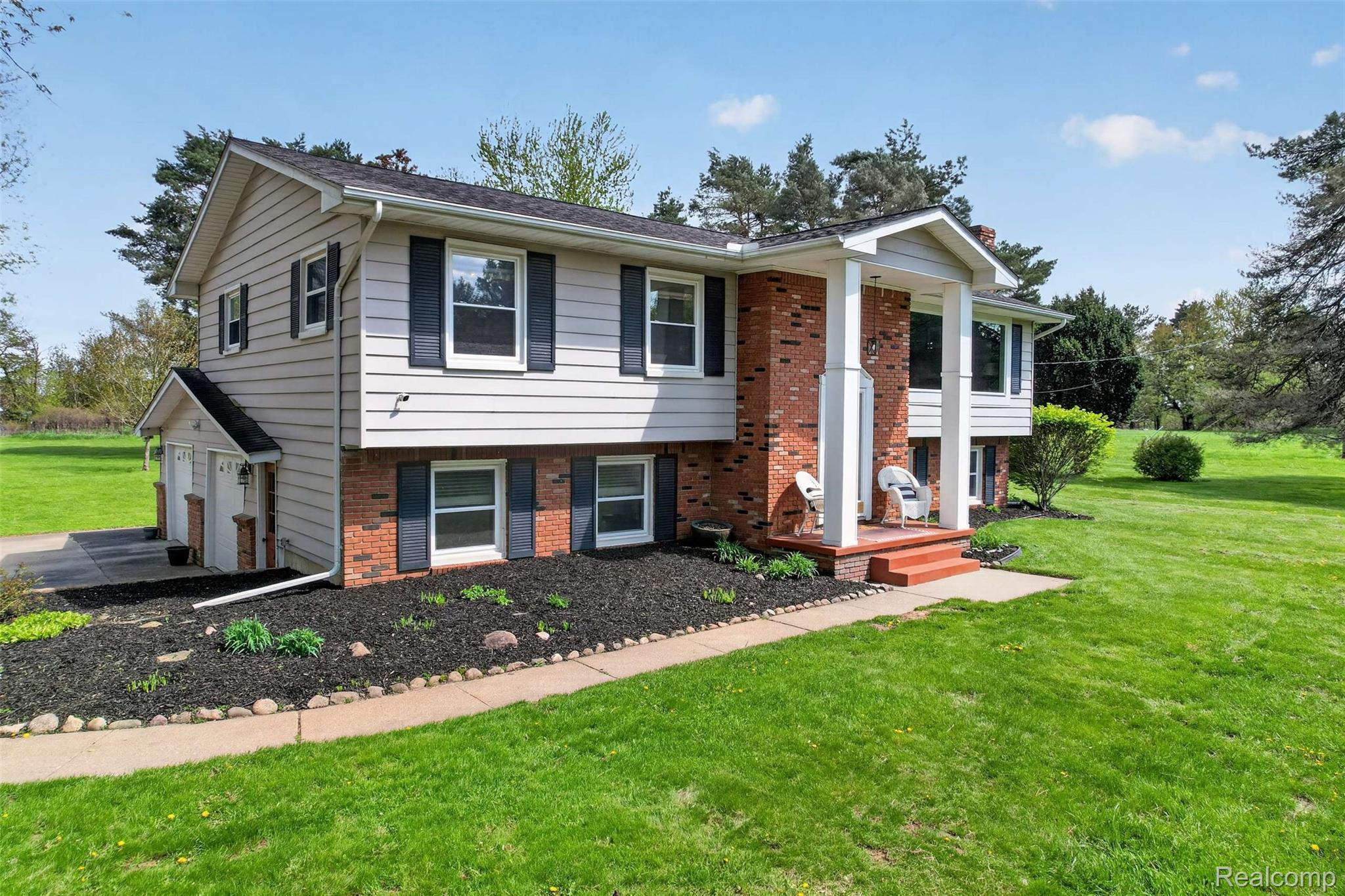 1180 North Hurd Road Ortonville, MI 48462 - Photo 3 of 43 DJI_0679.jpg