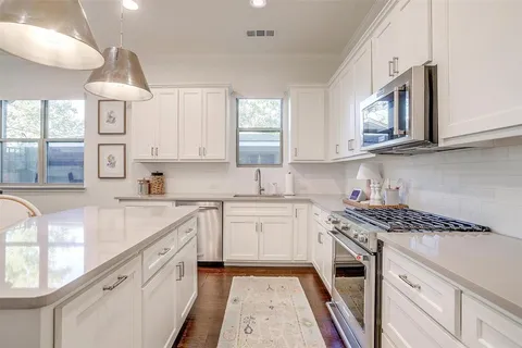 $462,000 | 5122 Slate Street, Fort Worth, TX 76114