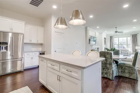 $462,000 | 5122 Slate Street, Fort Worth, TX 76114