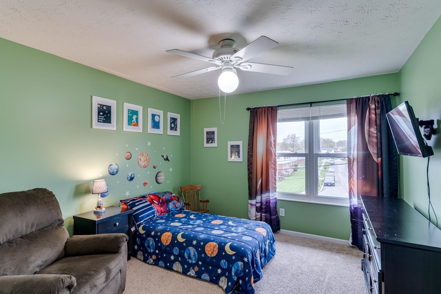 5947 Lawrence Road Cincinnati, OH 45248 - Photo 31 of 49