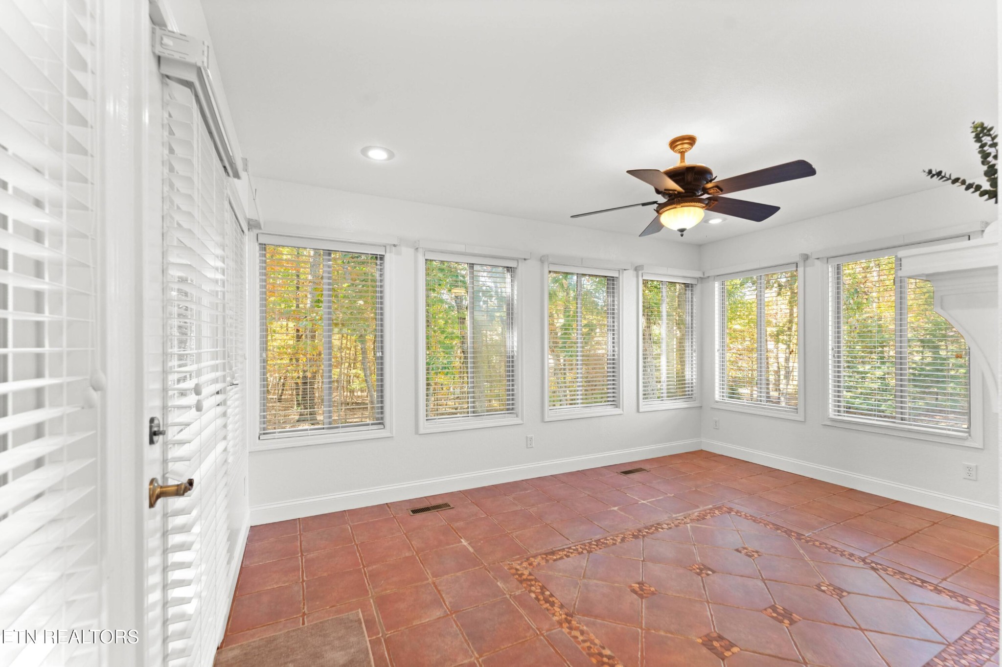 109 Markham Lane Crossville, TN 38558 - Photo 9 of 38 a view of an empty room with a window