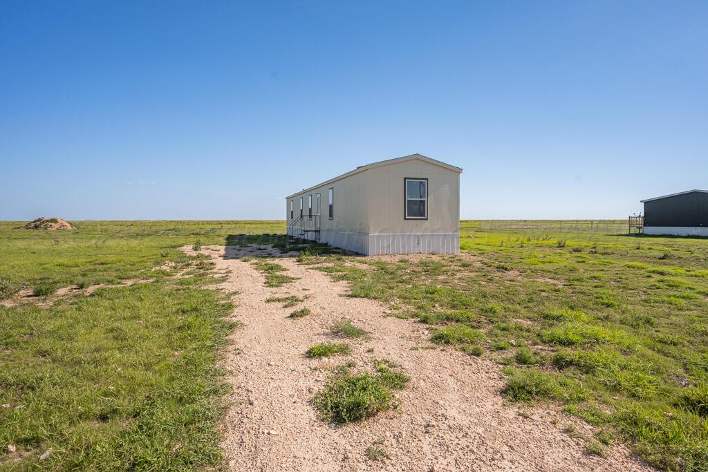 5680 Abert Street Channing, TX 79018 - Photo 3 of 20 front 4