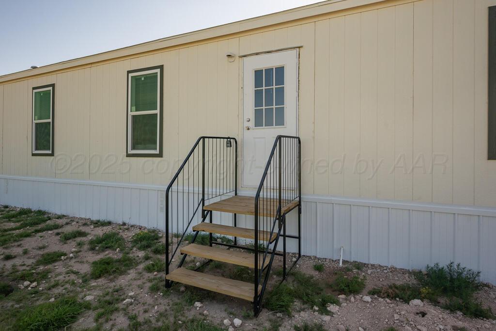 5680 Abert Street Channing, TX 79018 - Photo 4 of 20 front 3