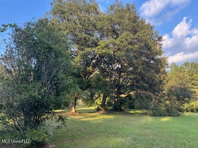 $179,900 | 2028 Smithburg Road, Osyka, MS 39657