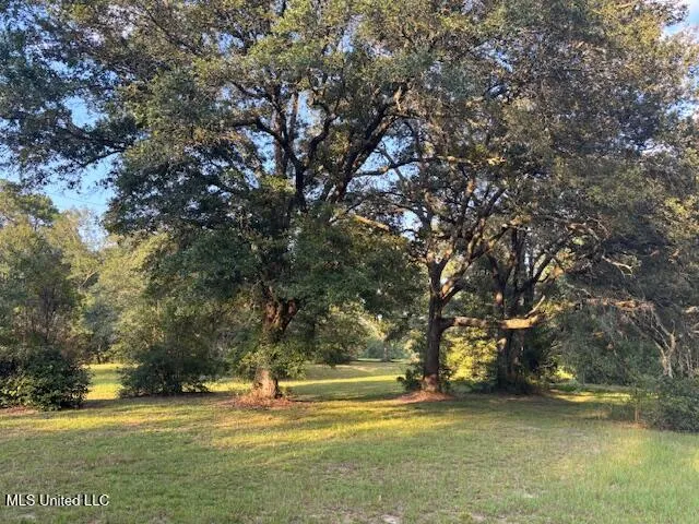 $179,900 | 2028 Smithburg Road, Osyka, MS 39657