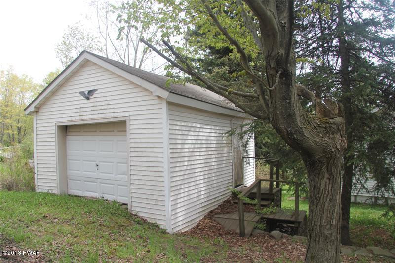 364 Spruce Lake Road Thompson, PA 18465 - Photo 12 of 15