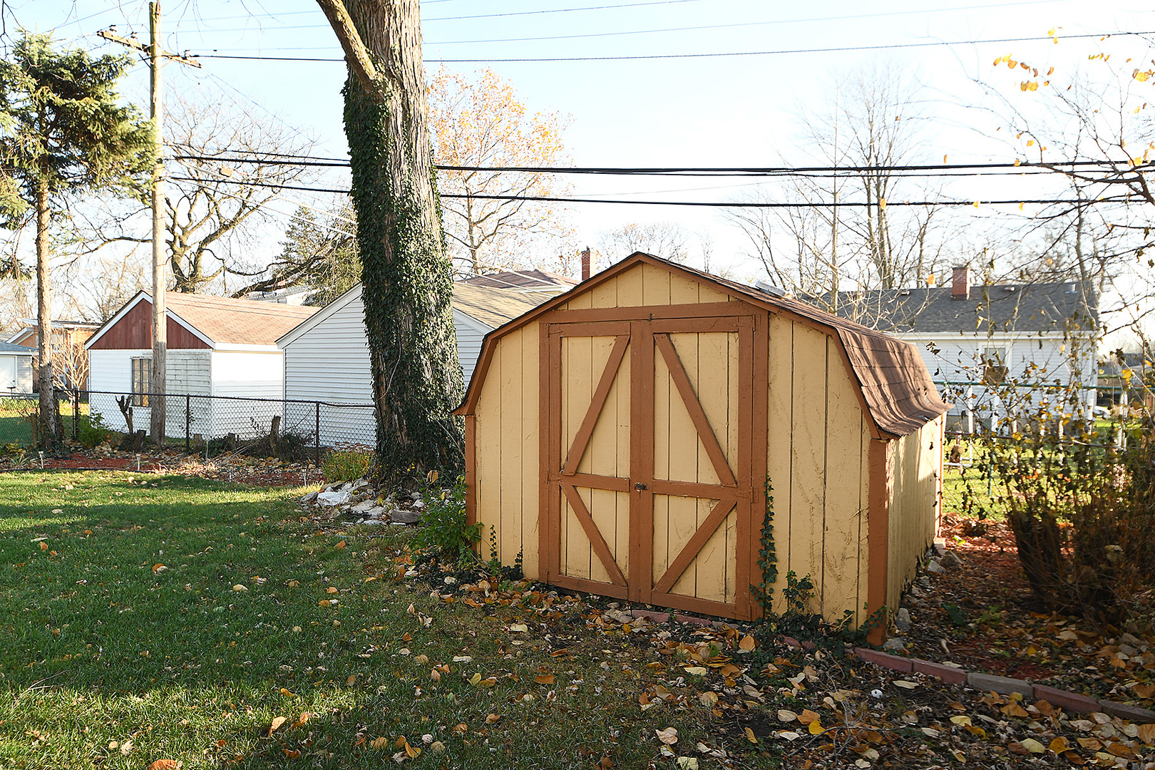 1143 Ridge Road Homewood, IL 60430 - Photo 26 of 26 a house view with a garden space