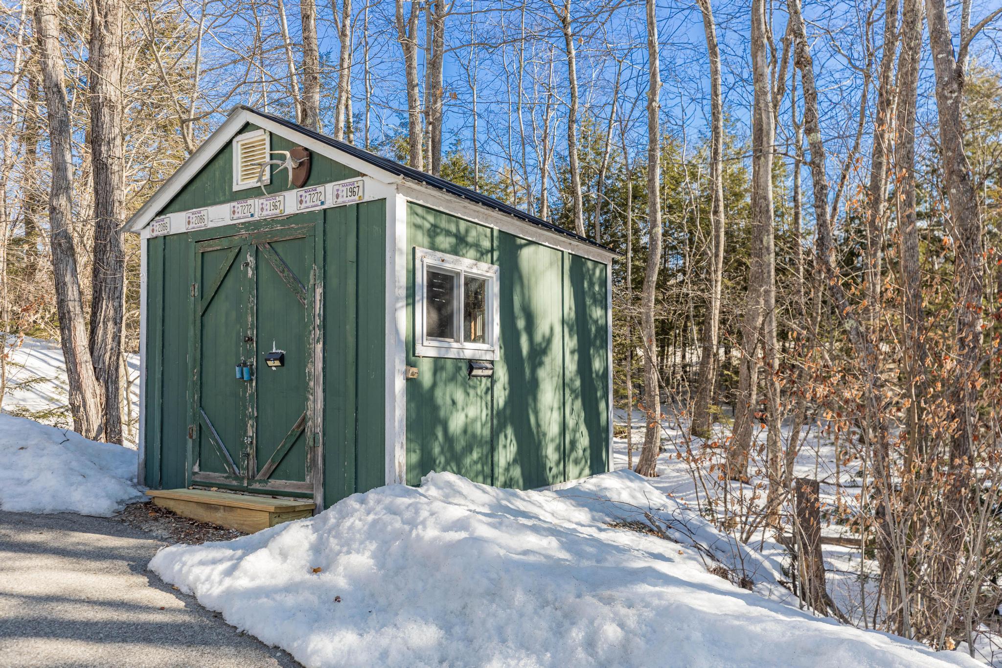 8 Hedgebog Mountain Road Naples, ME 04055 - Photo 26 of 33 Shed