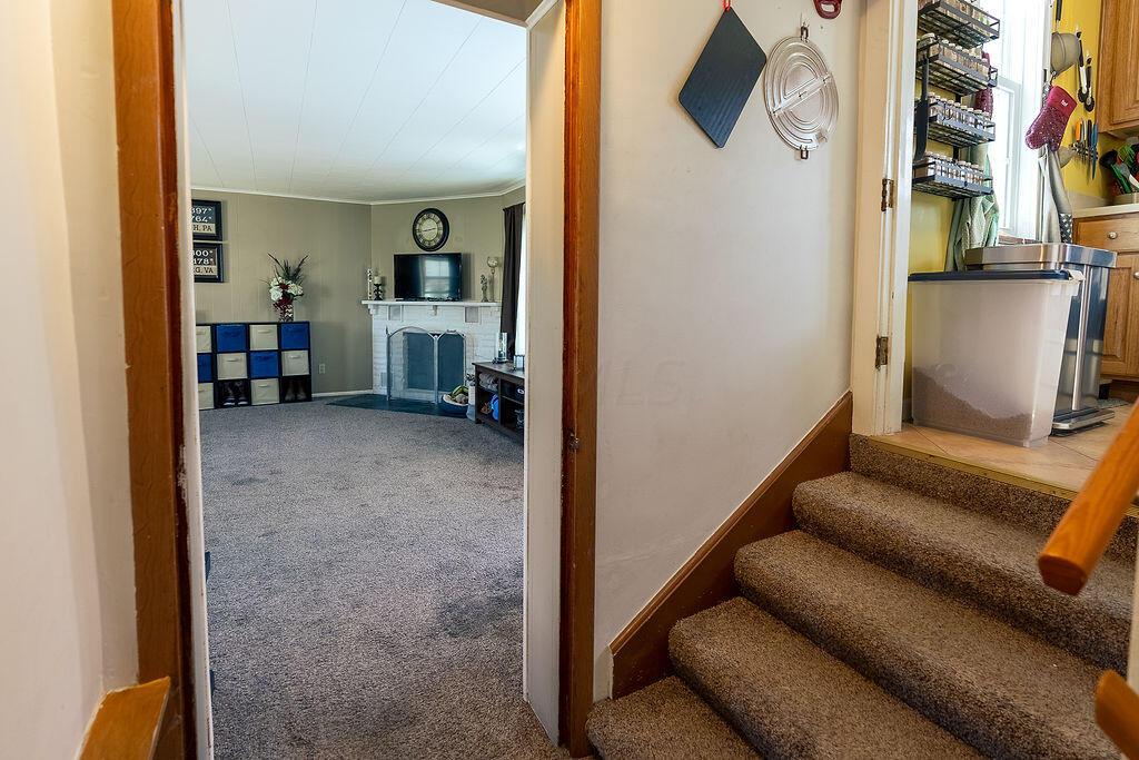 598 Commanche Road Chillicothe, OH 45601 - Photo 18 of 48 Split Stair to Family Room and Basement