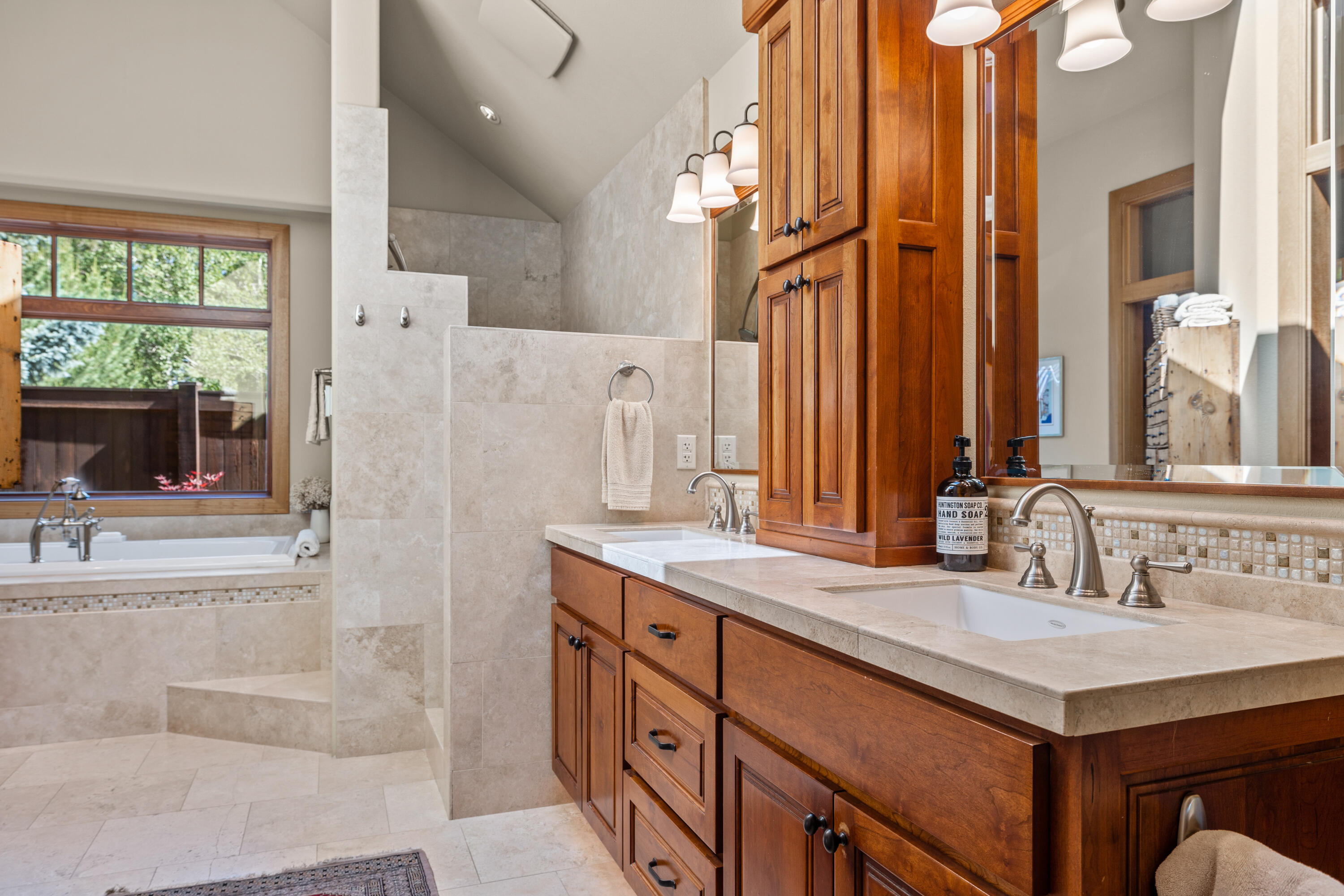 19448 Green Lakes Loop Bend, OR 97702 - Photo 30 of 63 Elegant Bathroom with Heated Floors