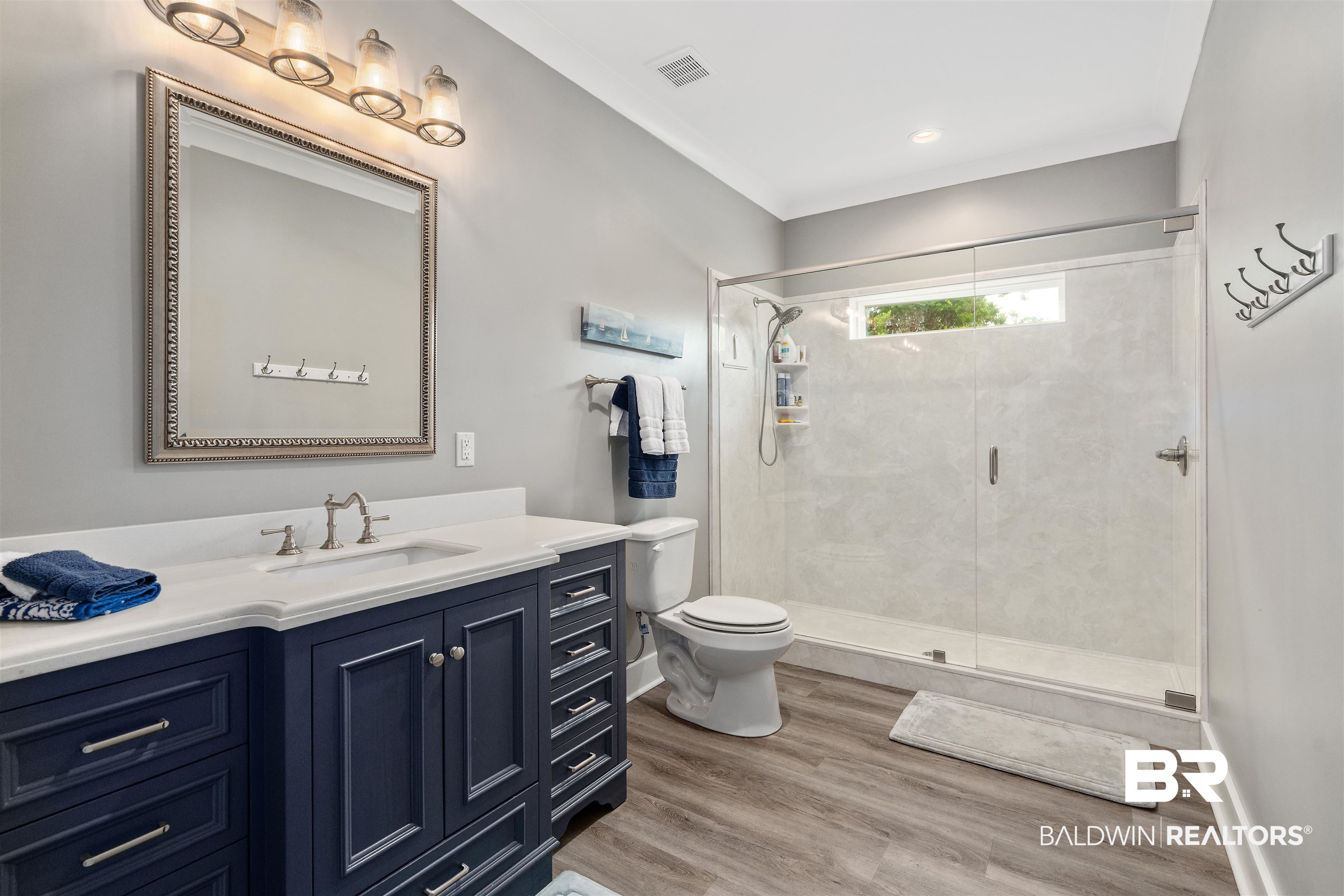 20011 Lawrence Road Fairhope, AL 36532 - Photo 32 of 41 Guest Bath Downstairs