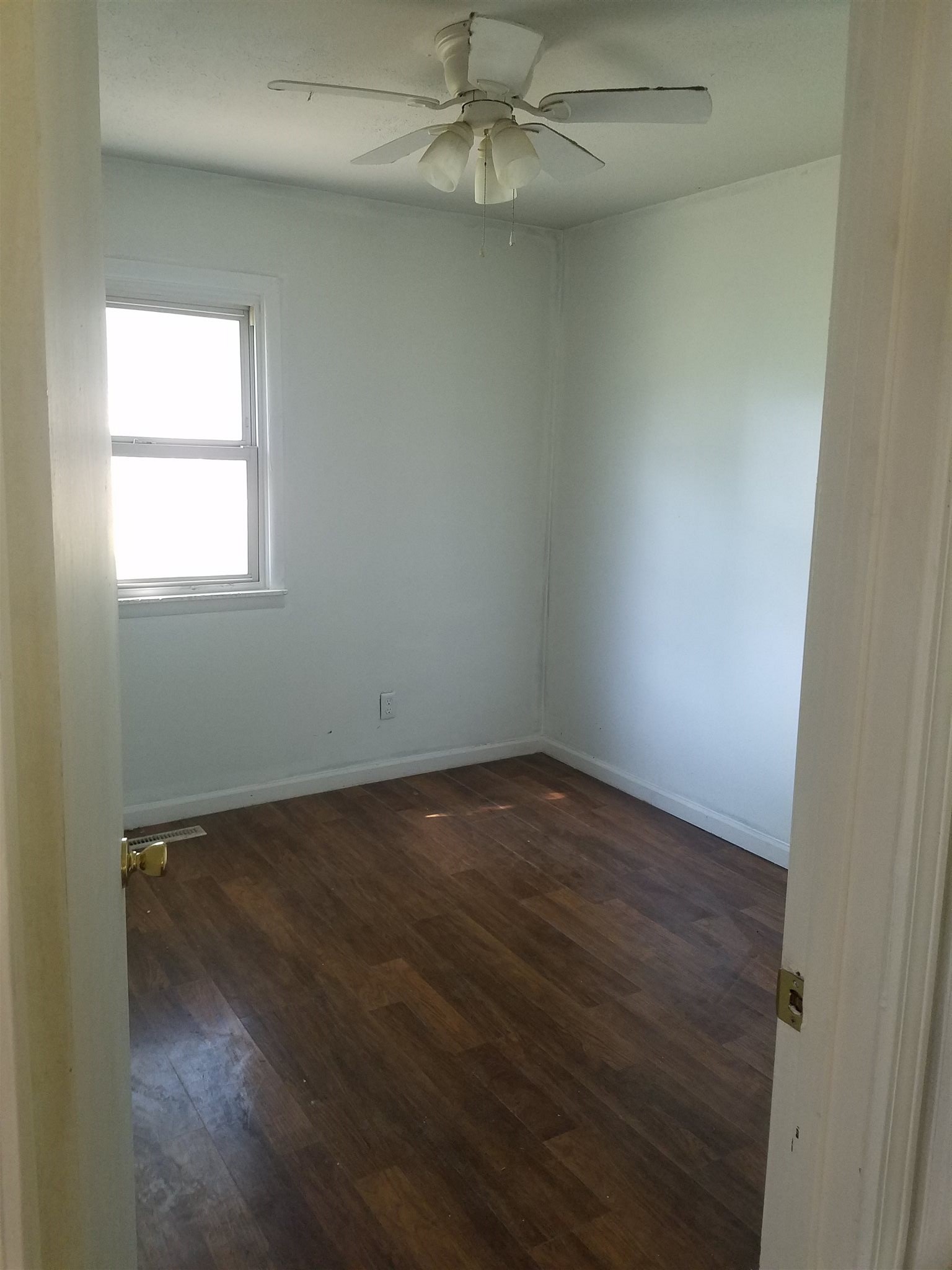 149 Woodville Road Mitchell, IN 47446 - Photo 10 of 13 Gallery Image 10