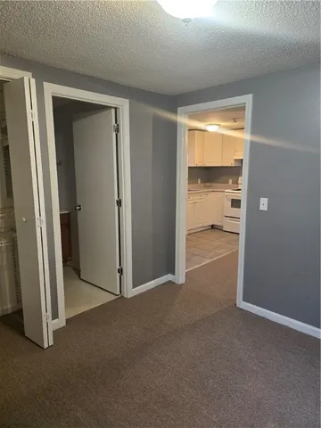 $1,050 | 1 Boss Road, Unit 6, Foster, RI 02825