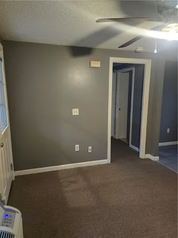 $1,050 | 1 Boss Road, Unit 6, Foster, RI 02825