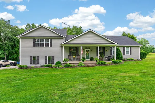 $349,900 | 365 Harris Road, Beechmont, KY 42323