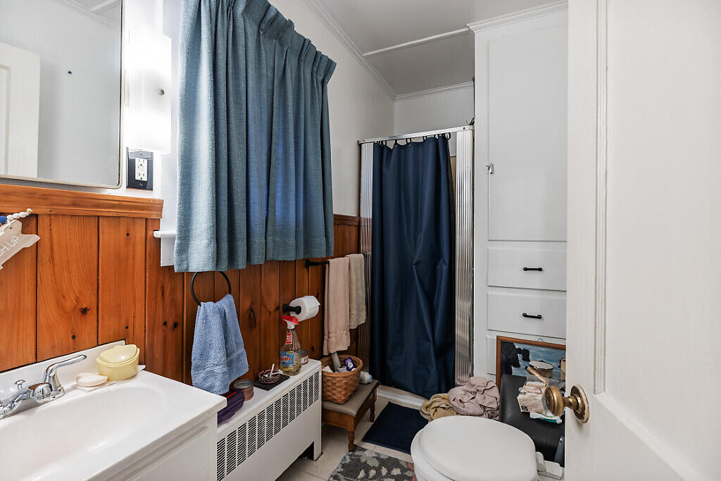 10 Gray Street Waterville, ME 04901 - Photo 22 of 27 22_BP5A2003_DxO_mls