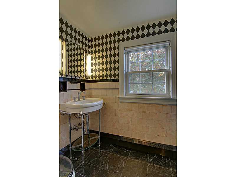 25 Chestnut Hill Road Glocester, RI 02814 - Photo 17 of 25 Bathroom.