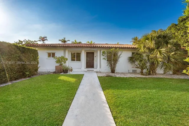 $7,900 | 10110 East Broadview Drive, Bay Harbor Islands, FL 33154