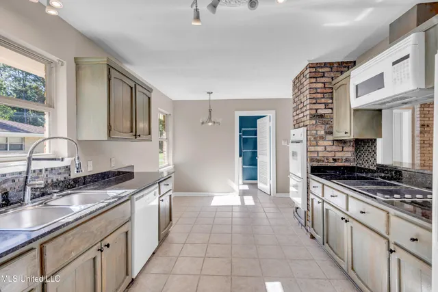 $260,000 | 1412 Cotita Drive, Gautier, MS 39553