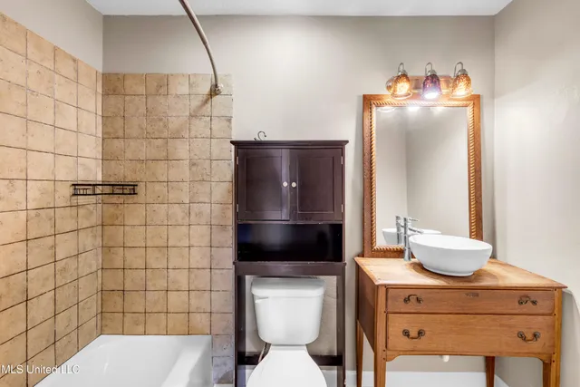 $260,000 | 1412 Cotita Drive, Gautier, MS 39553