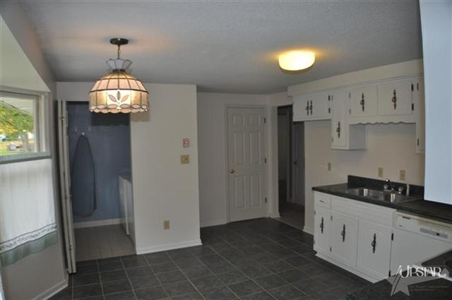 9509 Illinois Road Fort Wayne, IN 46804 - Photo 6 of 20 Gallery Image 6