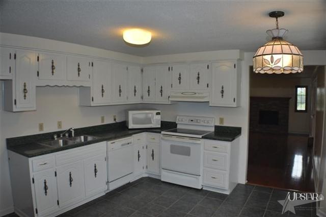 9509 Illinois Road Fort Wayne, IN 46804 - Photo 8 of 20 Gallery Image 8