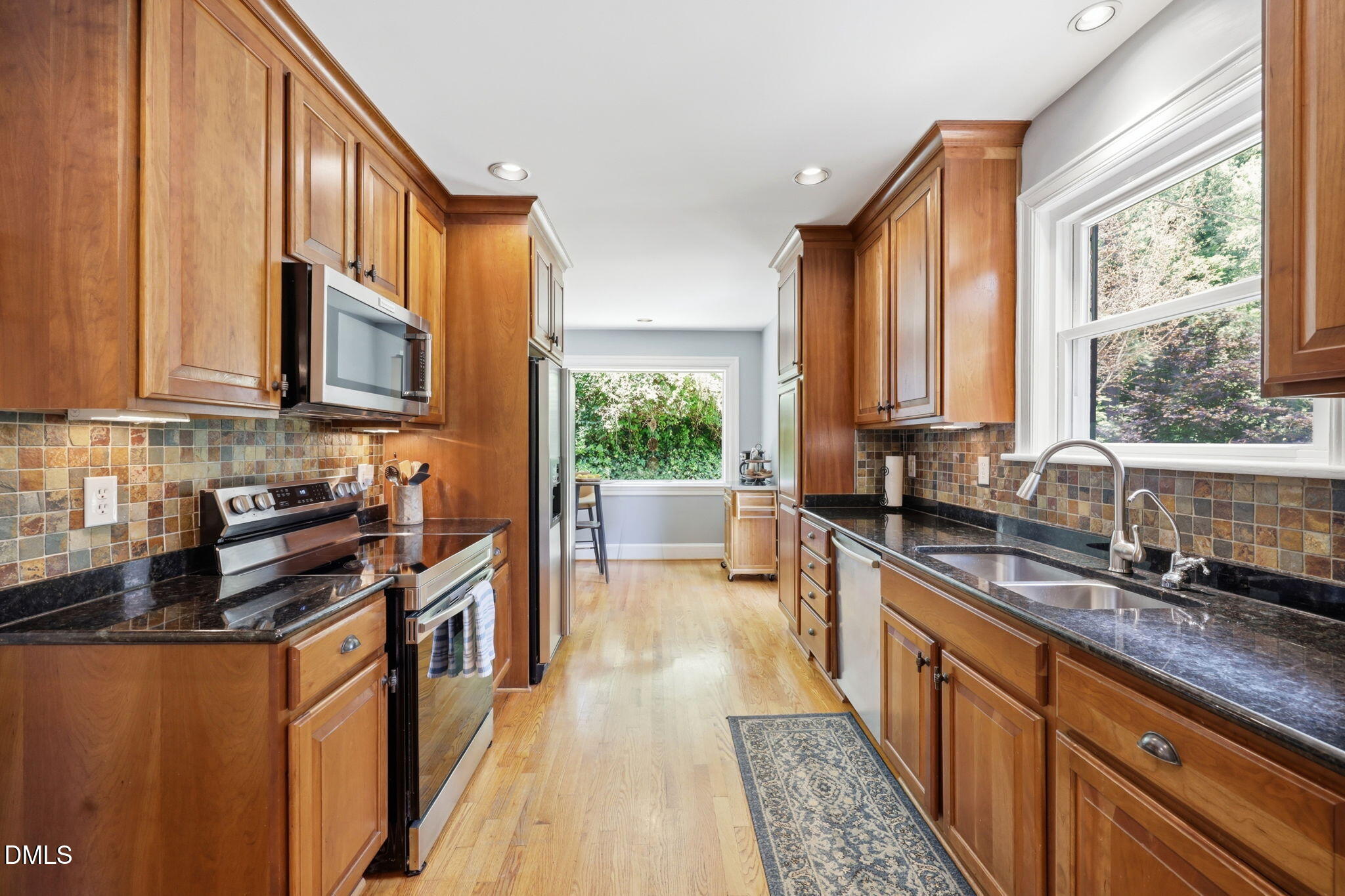 2701 Van Dyke Avenue Raleigh, NC 27607 - Photo 19 of 54