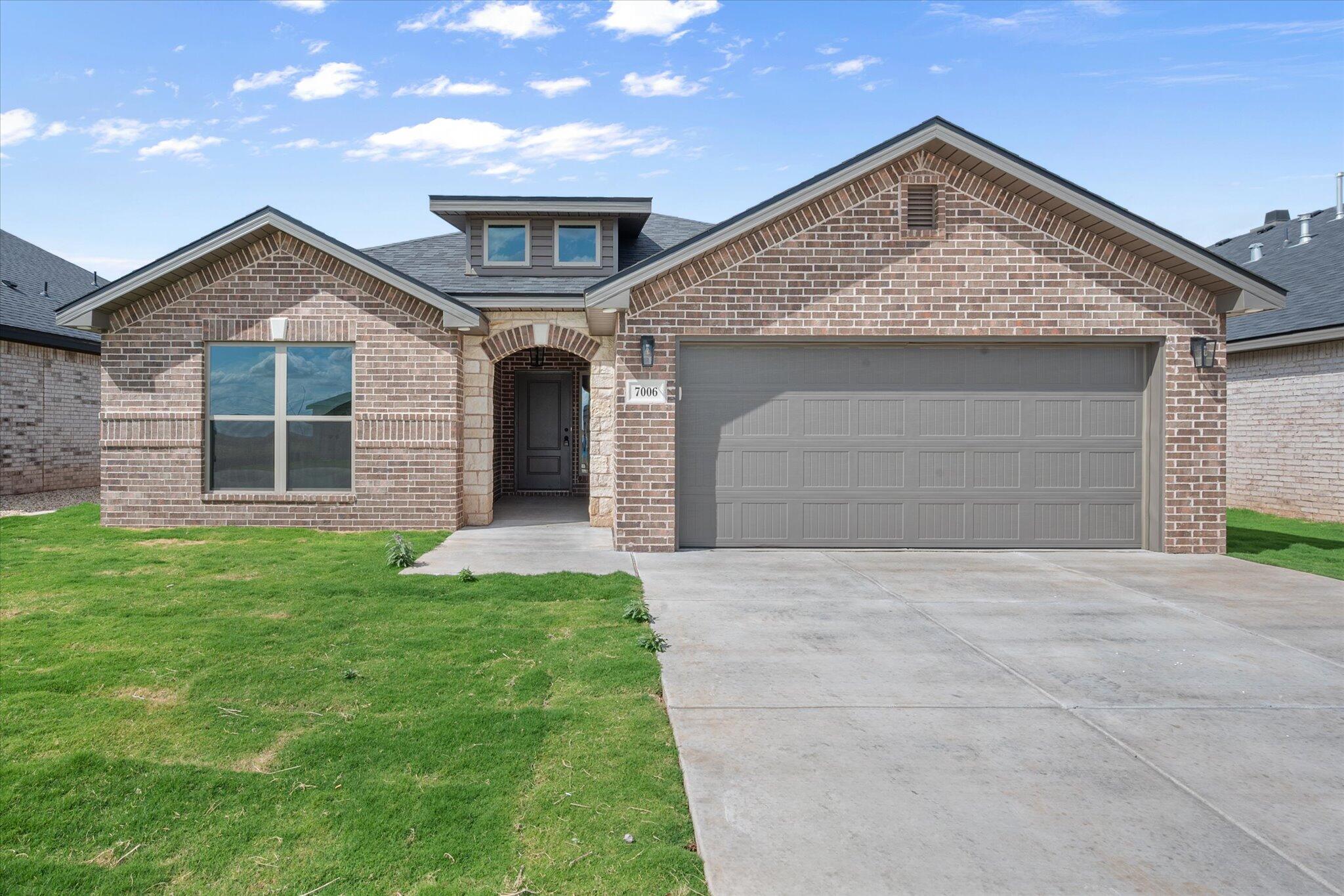 01-7006 18th Pl_8564