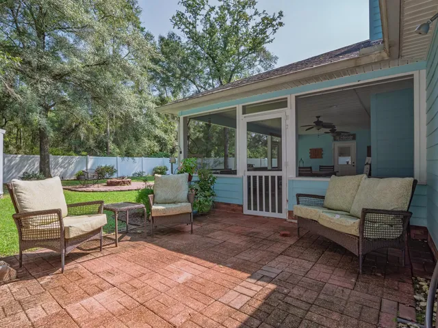 $389,000 | 6 Lake Ellen Circle, Crawfordville, FL 32327