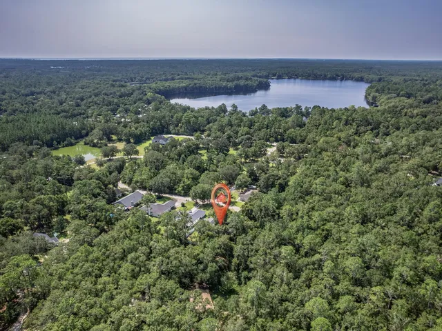 $389,000 | 6 Lake Ellen Circle, Crawfordville, FL 32327