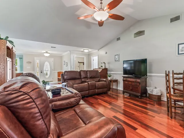 $389,000 | 6 Lake Ellen Circle, Crawfordville, FL 32327