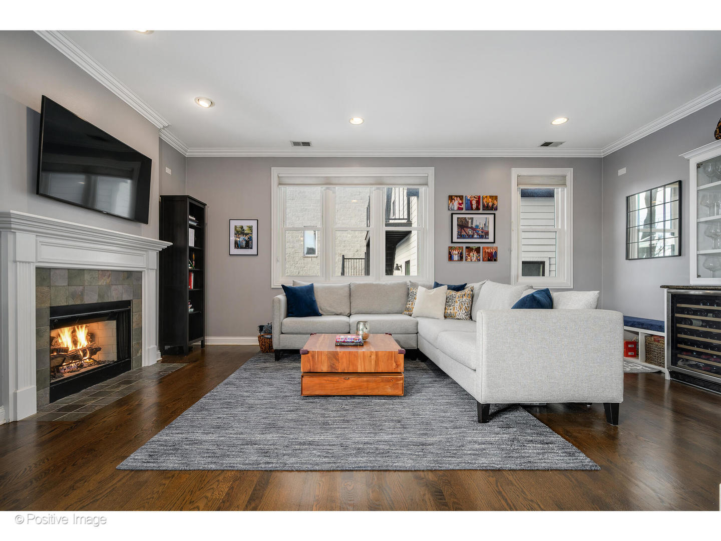 1617 West Barry Avenue, Unit 2S Chicago, IL 60657 - Photo 9 of 27