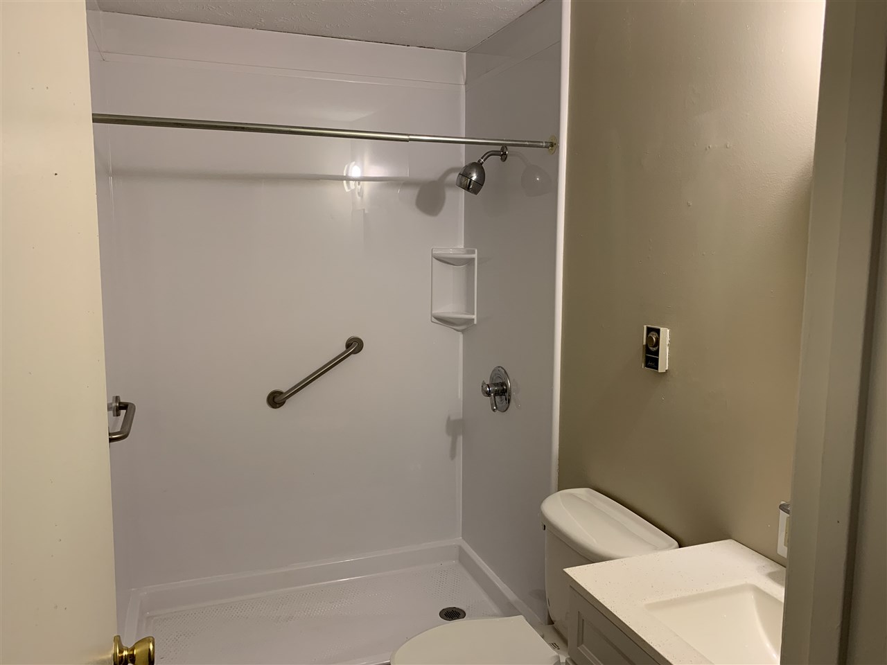 36 Westgate Road Verona, VA 24482 - Photo 11 of 17 Gallery Image 11