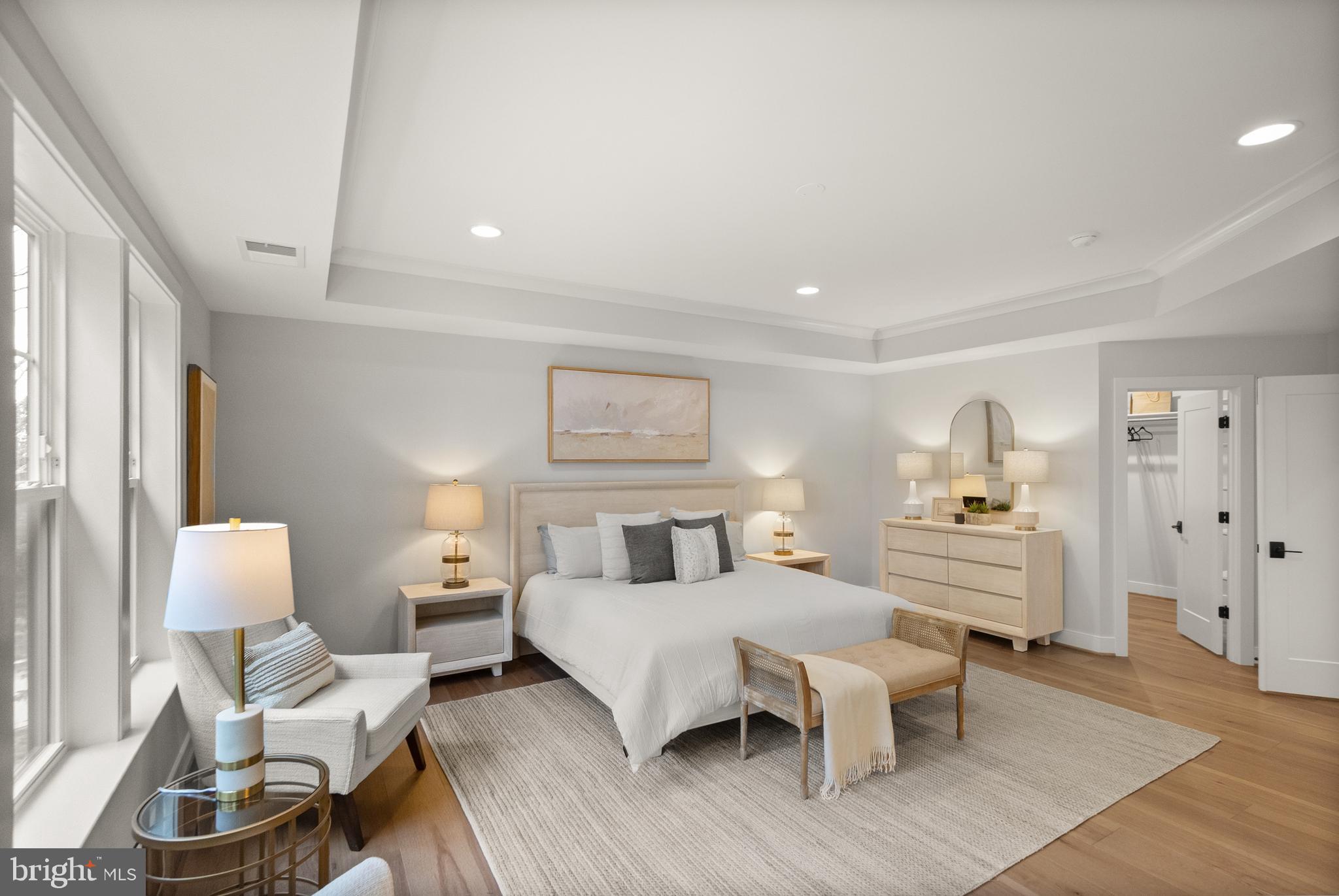 7232 Andrus Road Bethesda, MD 20817 - Photo 18 of 36 Spacious primary bedroom w/ serene natural light.