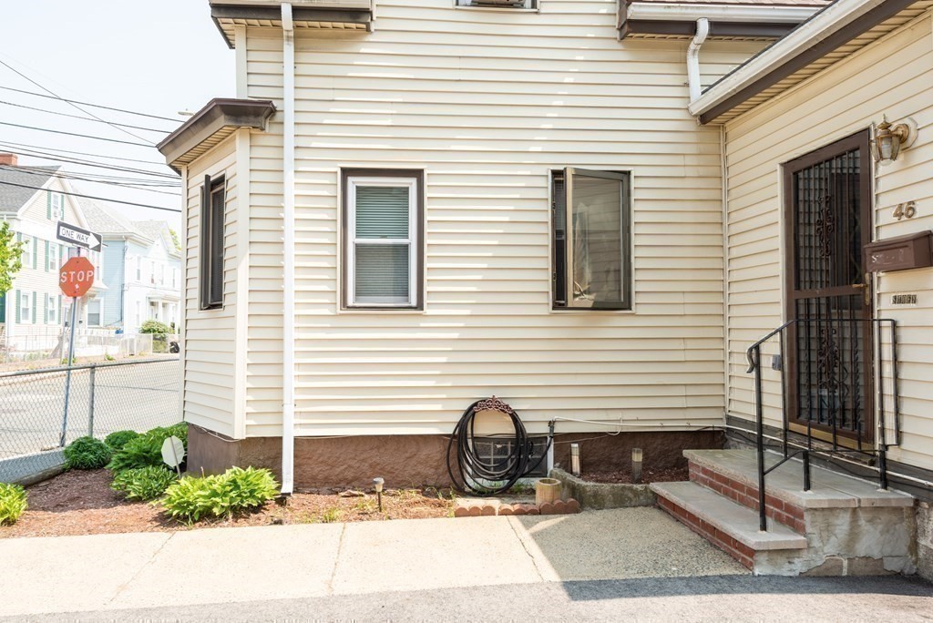 46 Holten Street Peabody, MA 01960 - Photo 38 of 41
