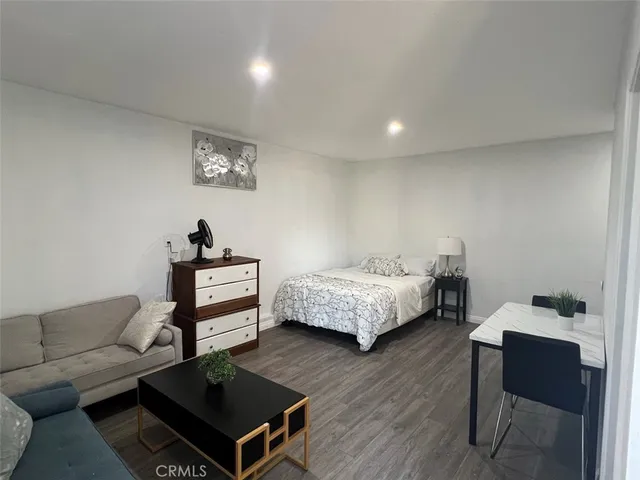 $1,275 | 821 1/2 Lombard Drive, Redlands, CA 92374