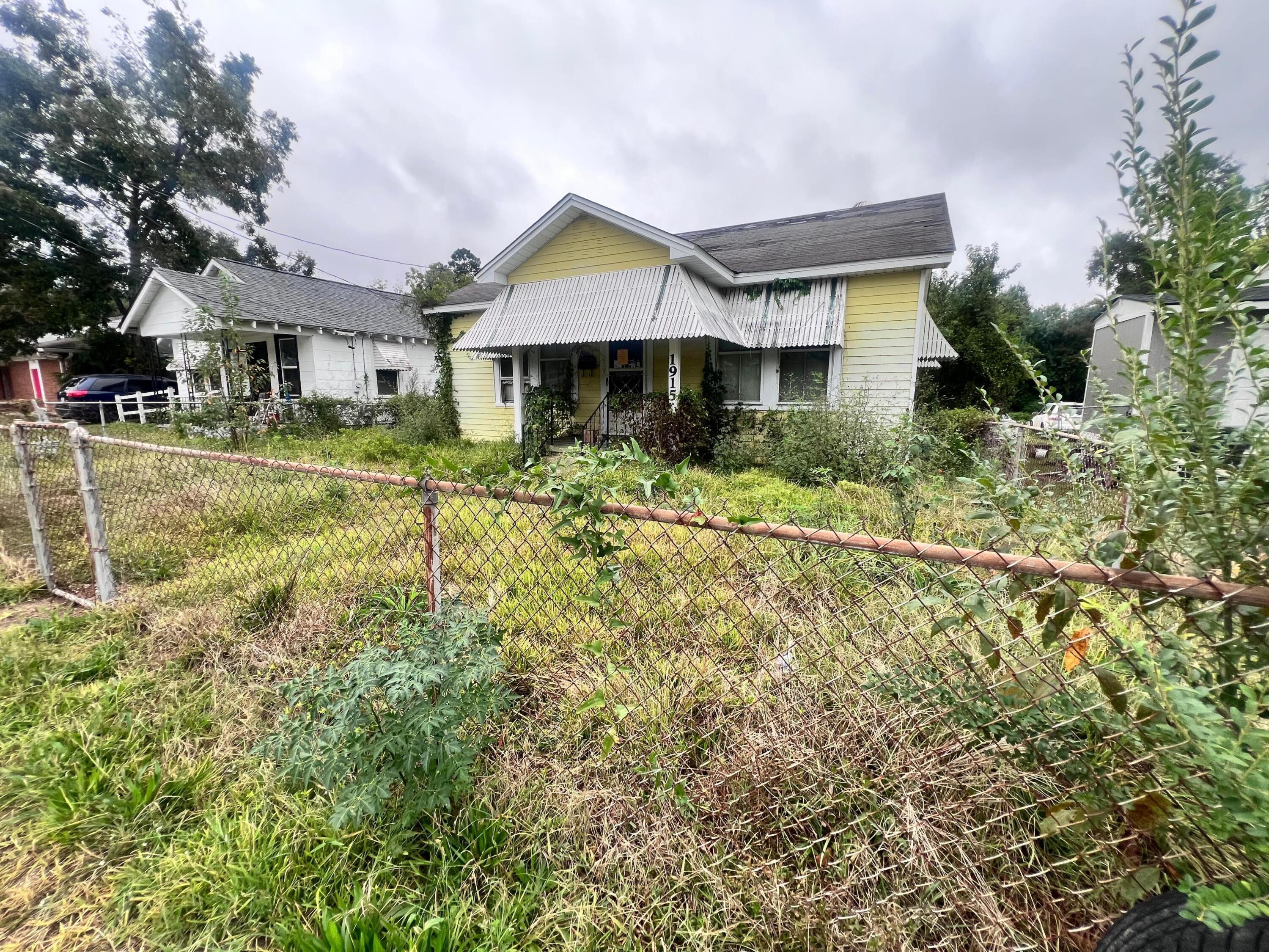 1915 Watkins Street Augusta, GA 30904 - Photo 1 of 4 beyc68df19a6d3500