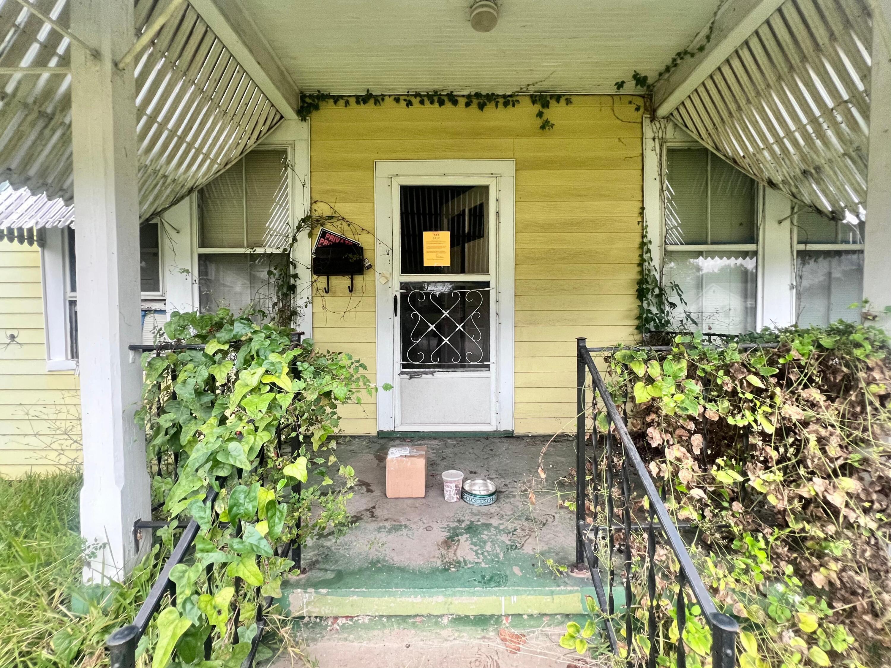 1915 Watkins Street Augusta, GA 30904 - Photo 2 of 4 beyc68df19b10eea2