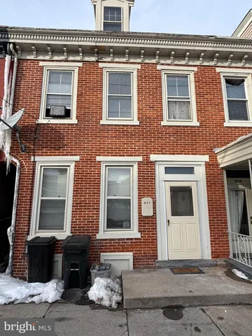 $1,150 | 831 Willow Street, Lebanon, PA 17046