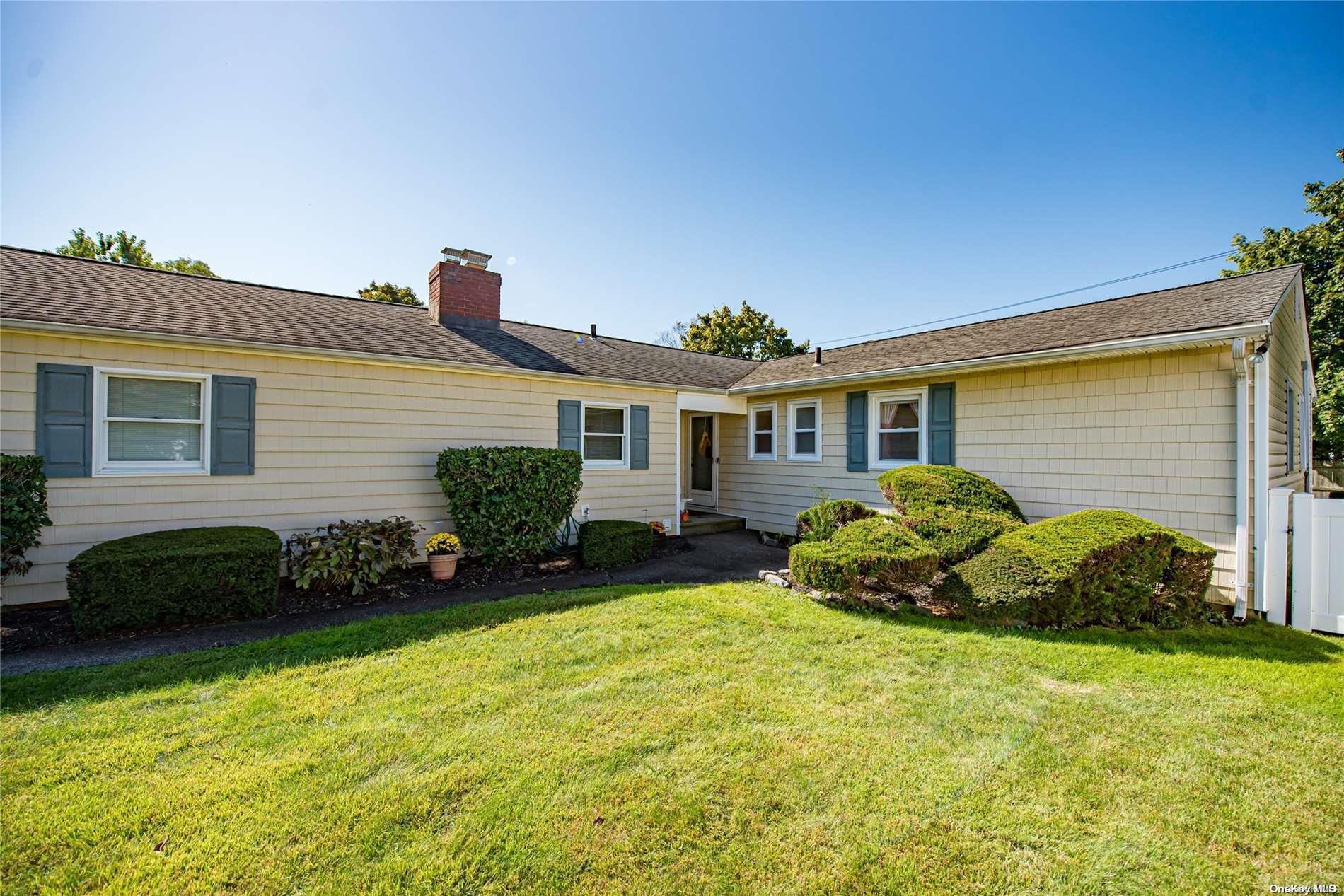 220 Woodsome Road Babylon, NY 11702 - Photo 1 of 1 Gallery Image 1